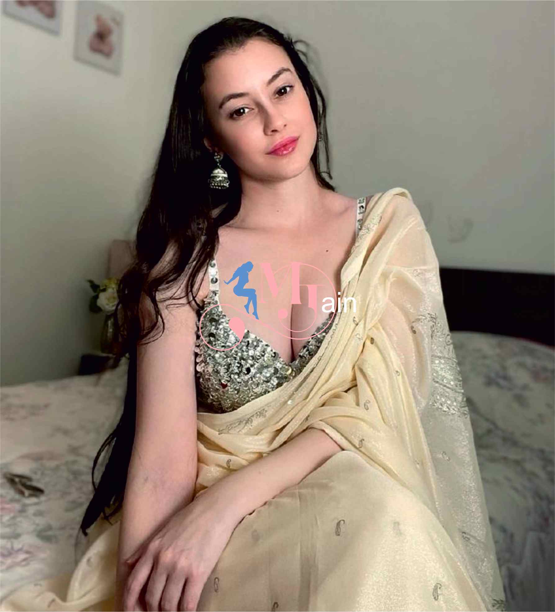 https://mahijain.com/wp-content/uploads/2025/09/shalini-local-call-girl-1000-rate.jpg?x-oss-process=image/resize,w_950